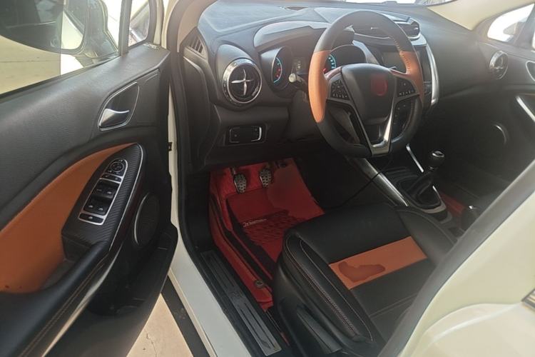 Used BYD Yuan 2016 1.5L Manual Luxury Model Driver Seat