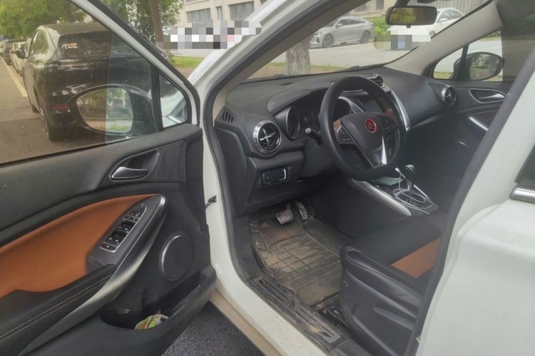 Used BYD Yuan 2016 1.5TID Automatic Luxury Version Driver Seat