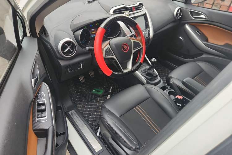Used BYD Yuan 2016 1.5L Manual Comfort Model Driver Seat