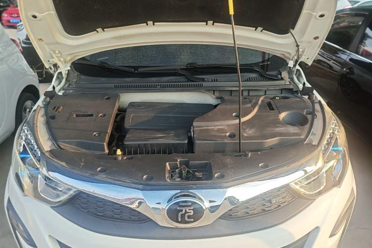 Used BYD Yuan 2016 1.5L Manual Luxury Model Engine Bay