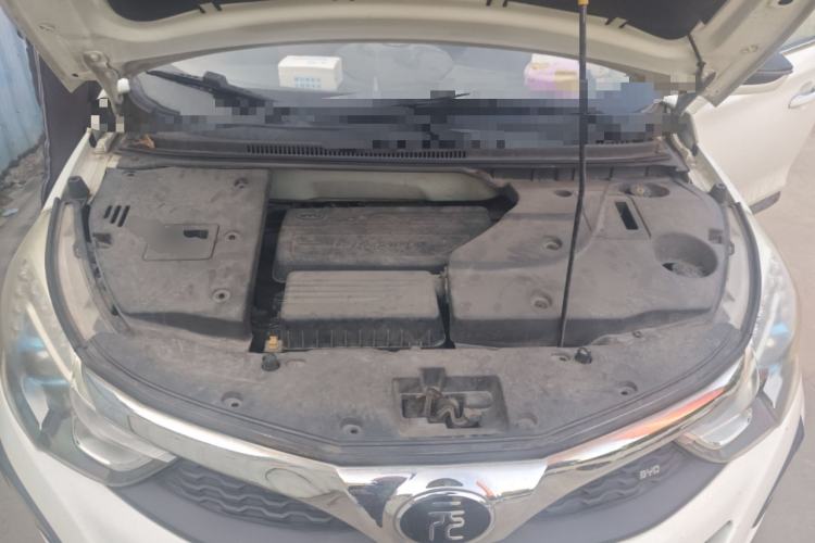 Used BYD Yuan 2016 1.5L Manual Luxury Version Engine Bay