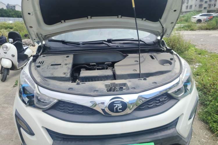 Used BYD Yuan 2016 1.5L Manual Luxury Model Engine Bay