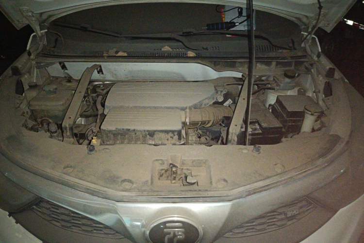 Used BYD Yuan 2016 1.5L Manual Luxury Version Engine Bay