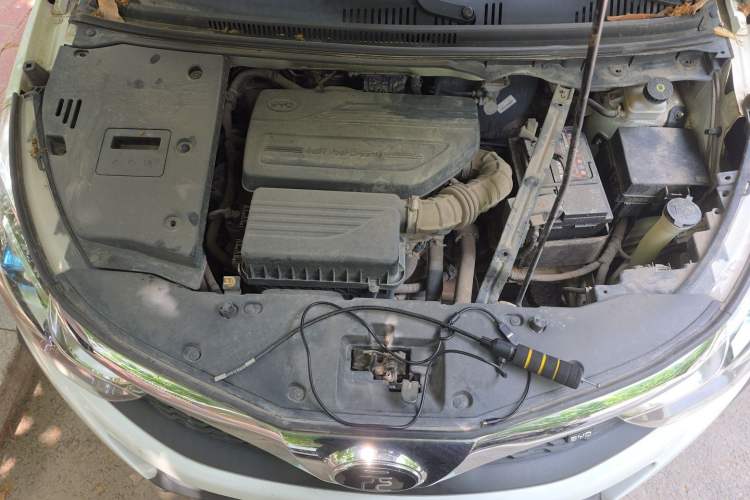 Used BYD Yuan 2016 1.5L Manual Luxury Model Engine Bay