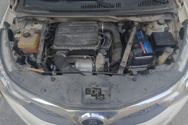 Used BYD Yuan 2016 1.5TID Automatic Luxury Version Engine Bay