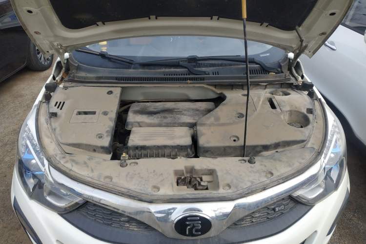 Used BYD Yuan 2016 1.5L Manual Luxury Version Engine Bay