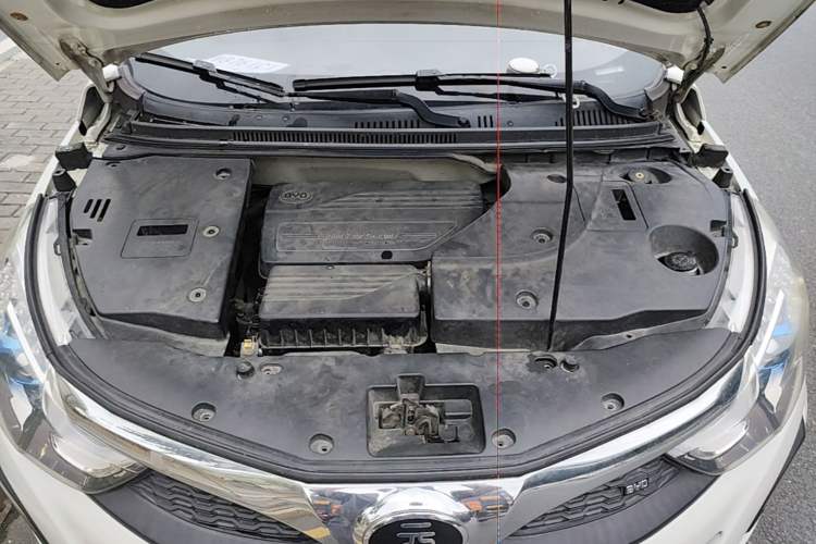 Used BYD Yuan 2016 1.5L Manual Luxury Model Engine Bay