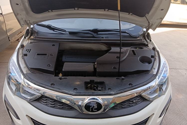 Used BYD Yuan 2016 1.5L Manual Luxury Version Engine Bay