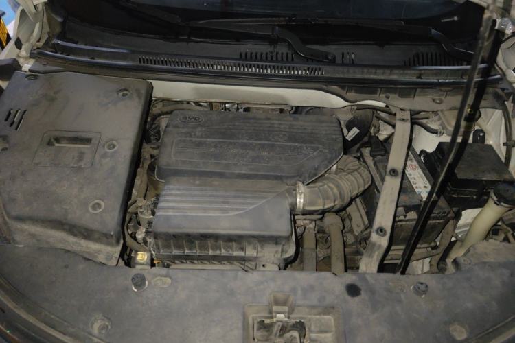 Used BYD Yuan 2016 1.5L Manual Luxury Version Engine Bay
