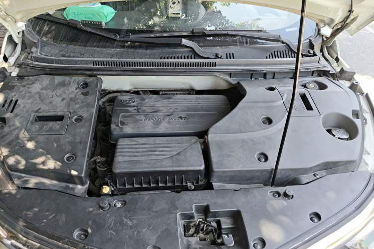 Used BYD Yuan 2016 1.5L Manual Luxury Version Engine Bay
