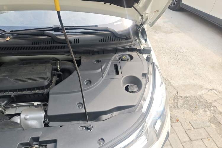 Used BYD Yuan 2016 1.5TID Automatic Prestige Model Engine Bay Left