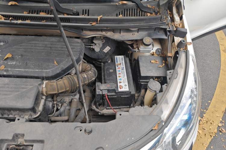 Used BYD Yuan 2016 1.5L Manual Comfort Model Engine Bay Left