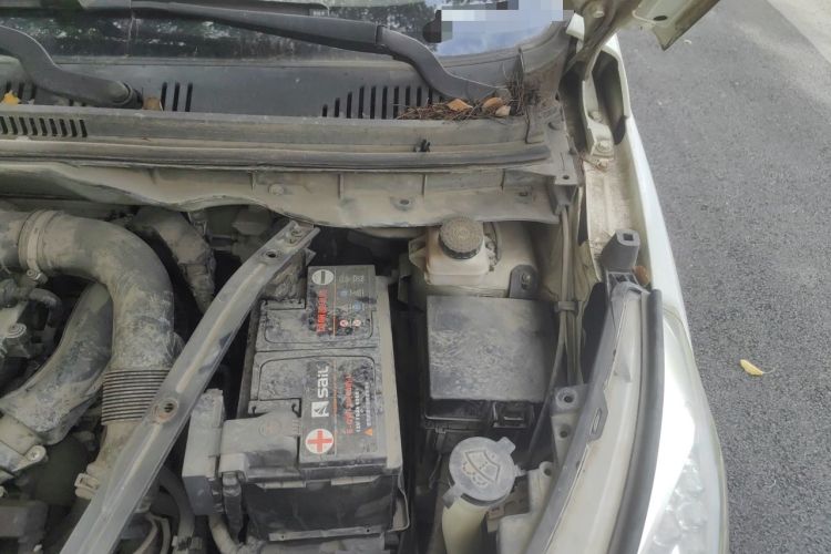 Used BYD Yuan 2016 1.5TID Automatic Luxury Version Engine Bay Left