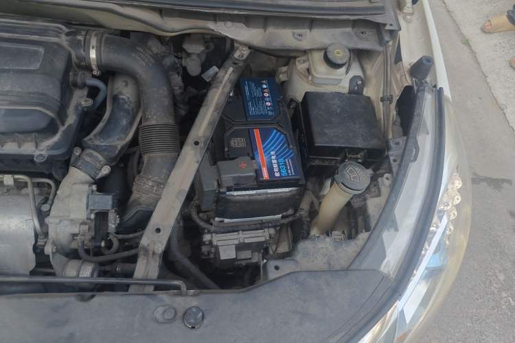 Used BYD Yuan 2016 1.5TID Automatic Luxury Version Engine Bay Left
