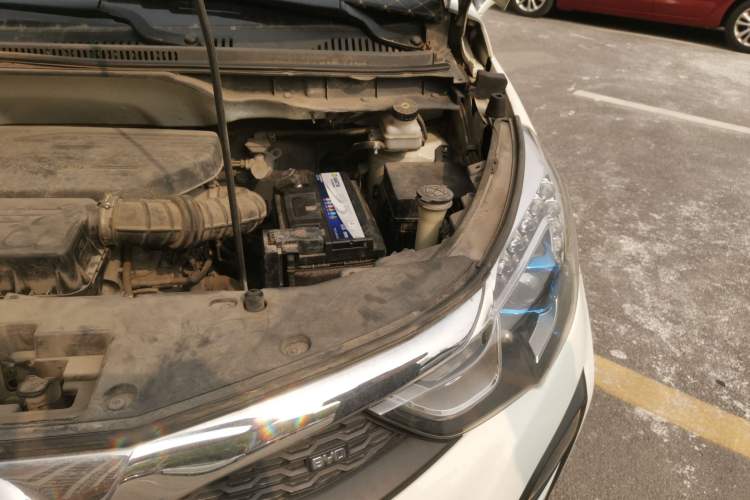 Used BYD Yuan 2016 1.5L Manual Comfort Model Engine Bay Left