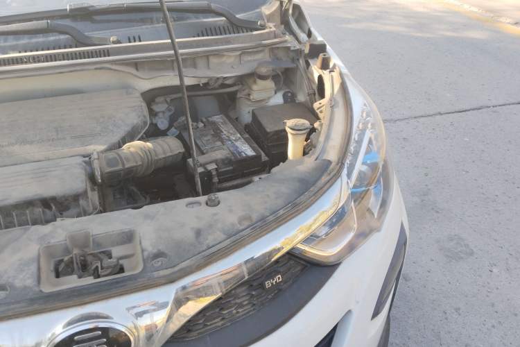 Used BYD Yuan 2016 1.5L Automatic Luxury Version Engine Bay Left