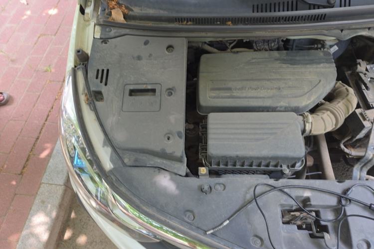 Used BYD Yuan 2016 1.5L Manual Luxury Model Engine Bay Right