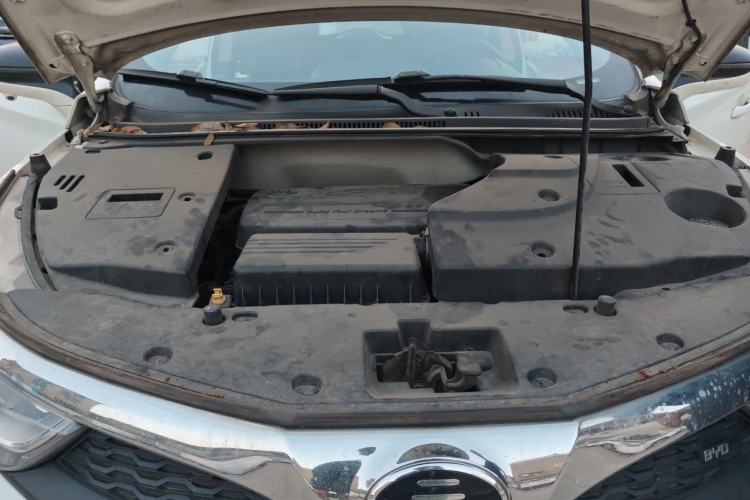Used BYD Yuan 2016 1.5L Manual Luxury Model Engine Bay