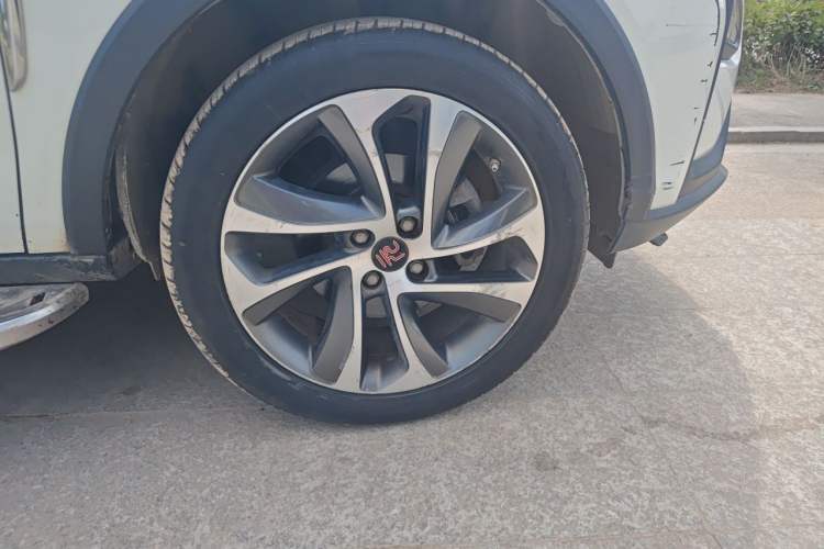 Used BYD Yuan 2016 1.5L Manual Luxury Version Exterior 1
