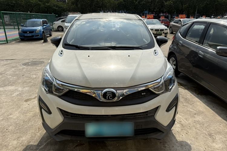 Used BYD Yuan 2016 1.5L Automatic Luxury Version Exterior 1