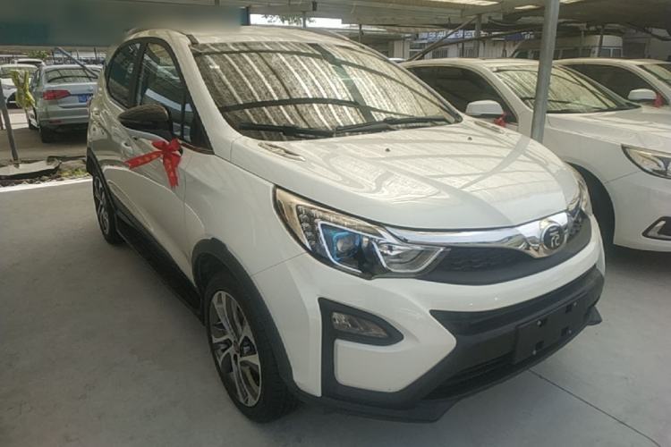 Used BYD Yuan 2016 1.5L Automatic Luxury Version Exterior 1