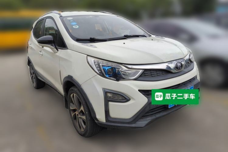 Used BYD Yuan 2016 1.5L Manual Luxury Model Exterior 2