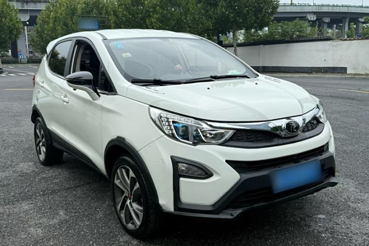 Used BYD Yuan 2016 1.5L Automatic Luxury Version Exterior 2
