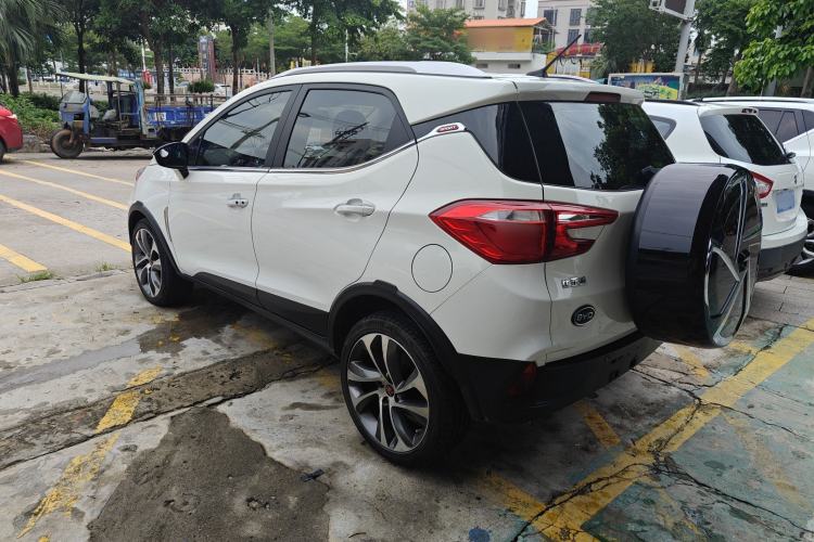 Used BYD Yuan 2016 1.5TID Automatic Luxury Version Exterior 3