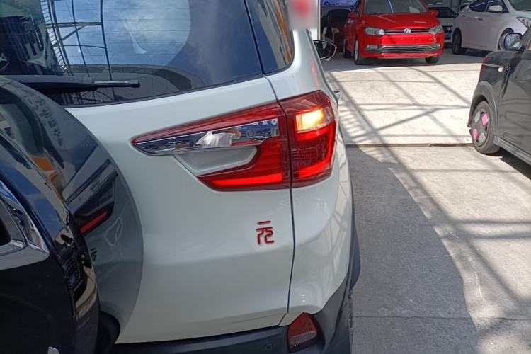 Used BYD Yuan 2016 1.5L Manual Luxury Version Exterior 3