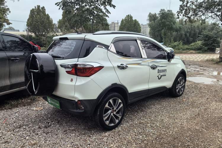 Used BYD Yuan 2016 1.5L Automatic Luxury Version Exterior 5