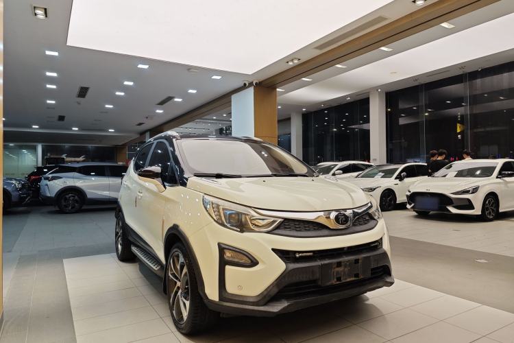 Used BYD Yuan 2016 1.5TID Automatic Flagship Model Exterior 8