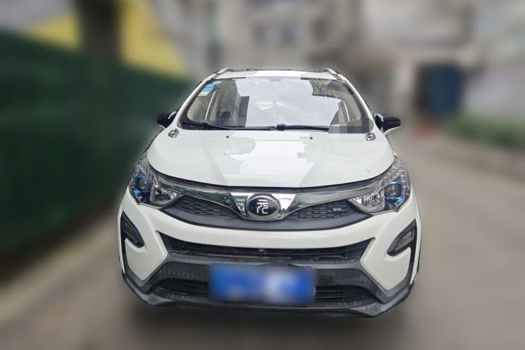 Used BYD Yuan 2016 1.5L Manual Luxury Version Front
