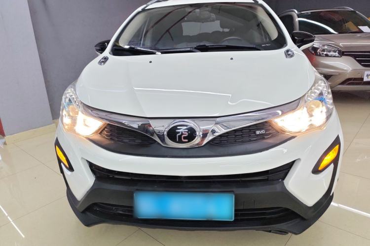 Used BYD Yuan 2016 1.5TID Automatic Luxury Version Front