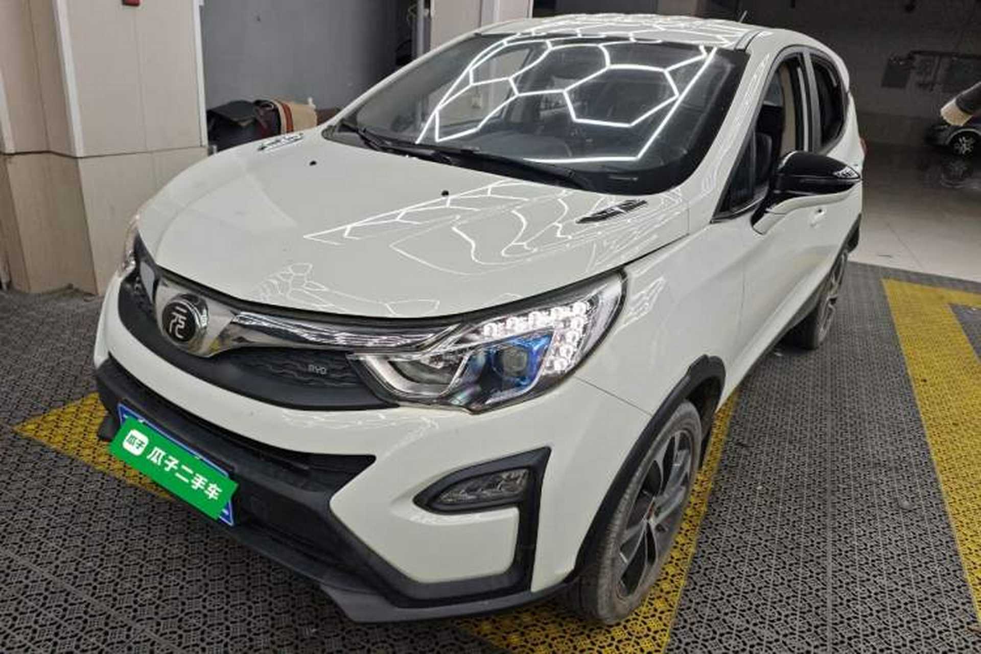 Used BYD Yuan 2016 1.5L Automatic Luxury Version Front Left 45 Deg