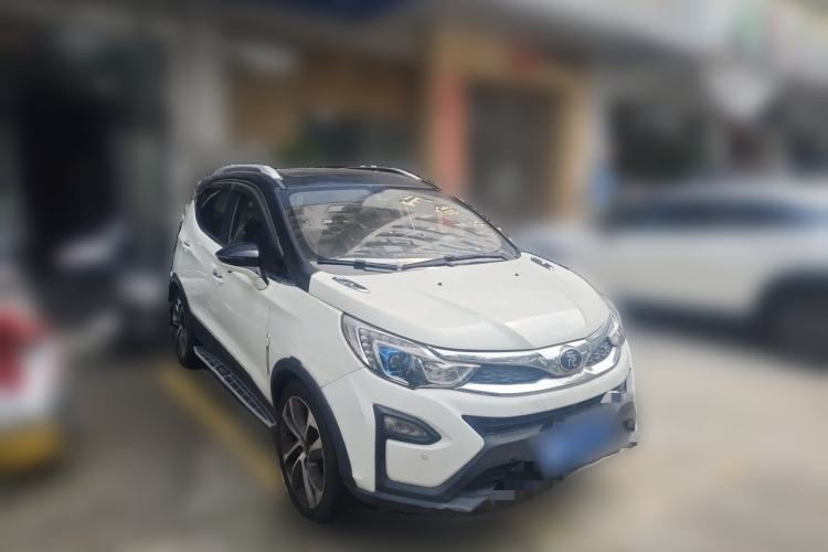 Used BYD Yuan 2016 1.5TID Automatic Prestige Model Front Right 45 Deg
