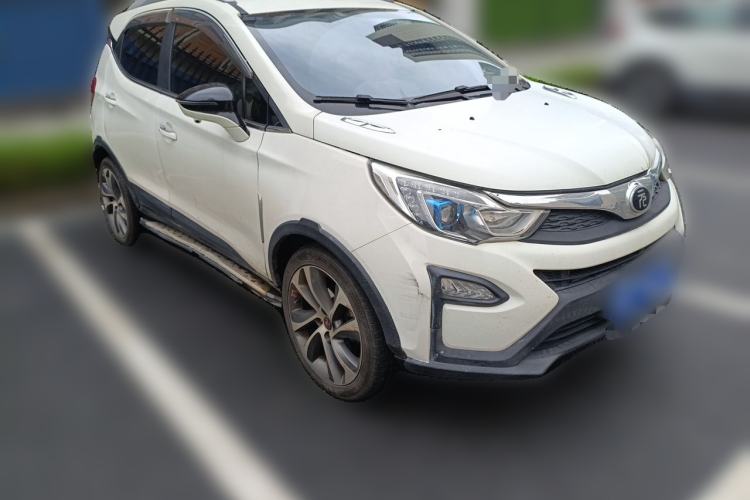 Used BYD Yuan 2016 1.5TID Automatic Luxury Version Front Right 45 Deg