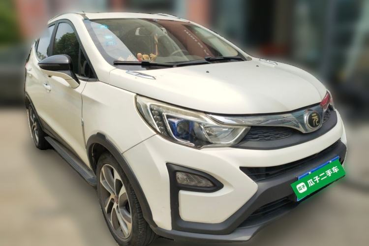 Used BYD Yuan 2016 1.5L Manual Luxury Version Front Right 45 Deg