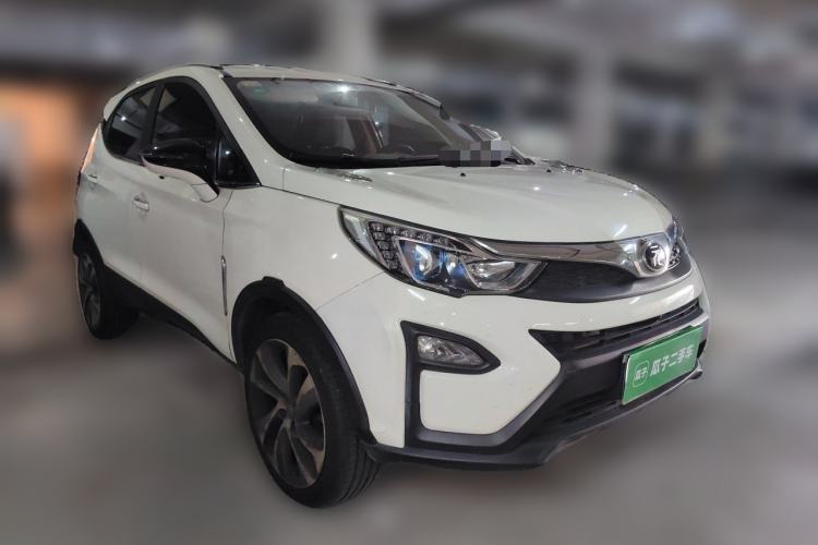 Used BYD Yuan 2016 1.5TID Automatic Luxury Version Front Right 45 Deg