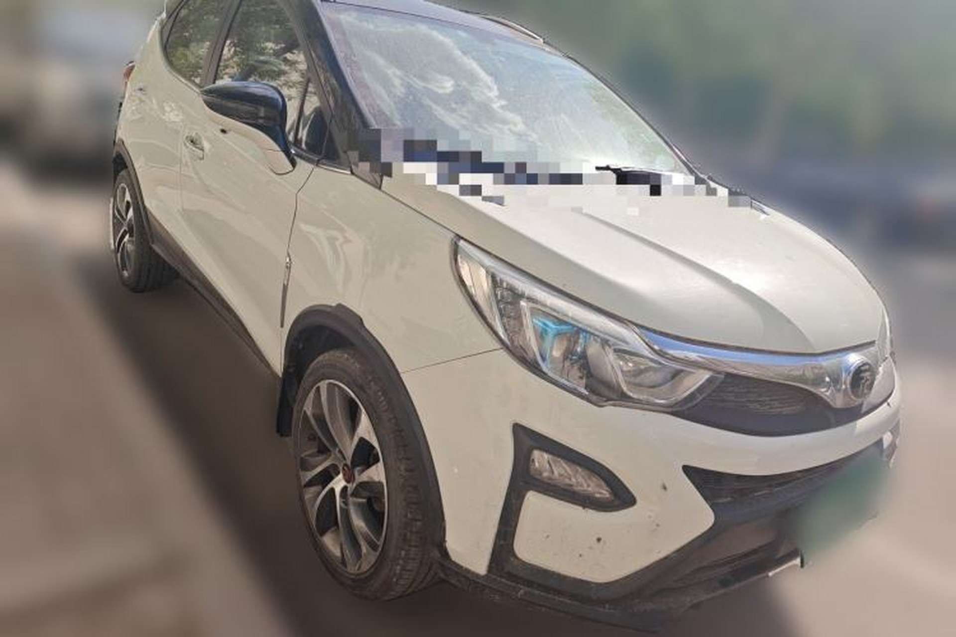 Used BYD Yuan 2016 1.5TID Automatic Prestige Model Front Right 45 Deg