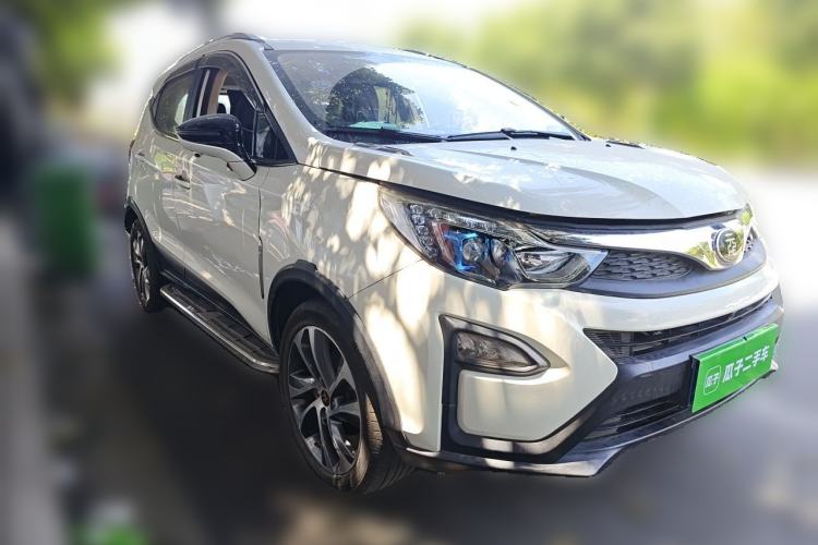 Used BYD Yuan 2016 1.5L Manual Luxury Version Front Right 45 Deg