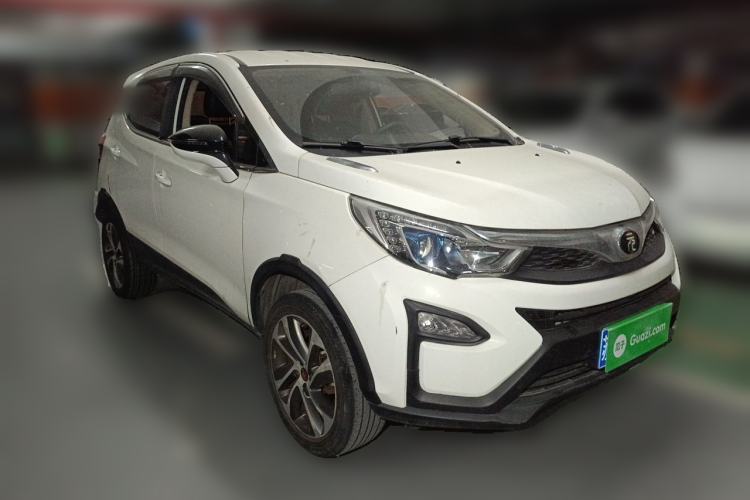 Used BYD Yuan 2016 1.5L Manual Comfort Model Front Right 45 Deg