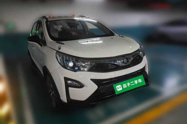 Used BYD Yuan 2016 1.5L Manual Luxury Model Front Right 45 Deg