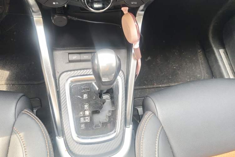 Used BYD Yuan 2016 1.5TID Automatic Prestige Model Gear Lever