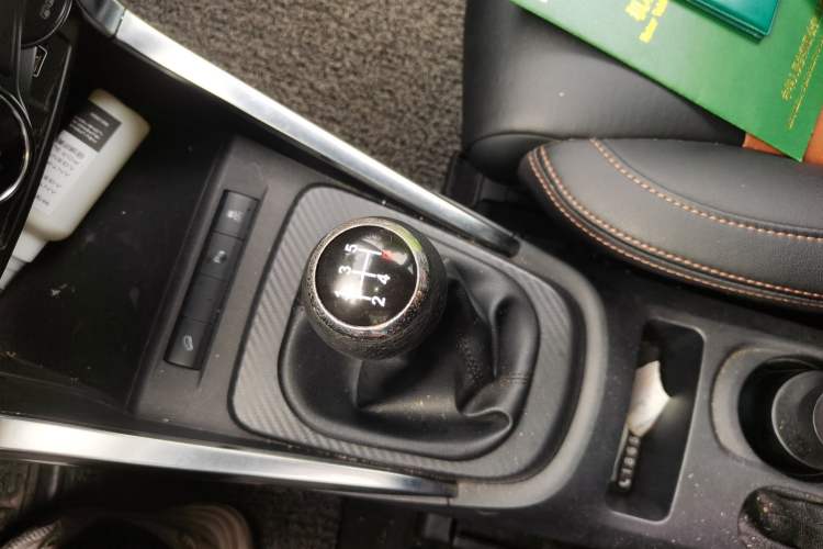 Used BYD Yuan 2016 1.5L Manual Luxury Model Gear Lever