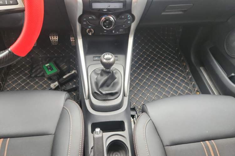 Used BYD Yuan 2016 1.5L Manual Comfort Model Gear Lever