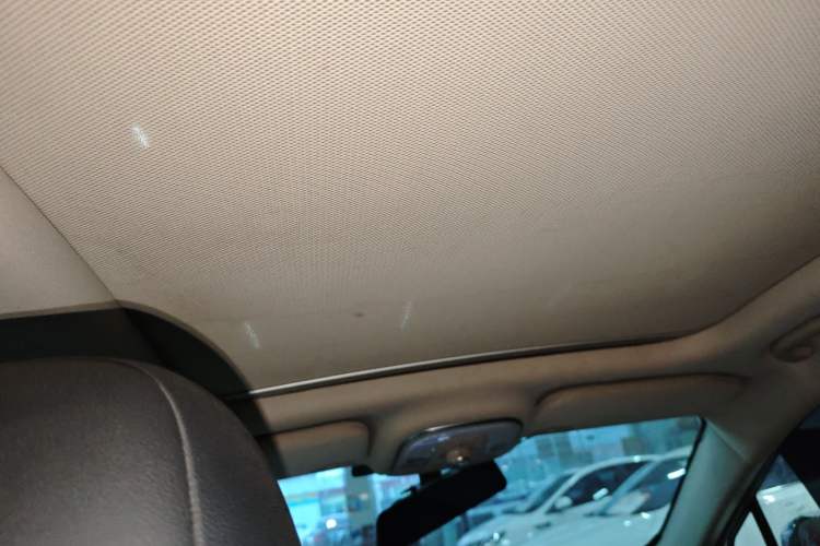 Used BYD Yuan 2016 1.5L Manual Luxury Version Headliner