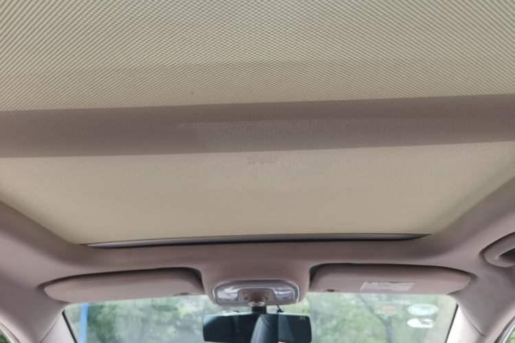 Used BYD Yuan 2016 1.5L Manual Luxury Version Headliner