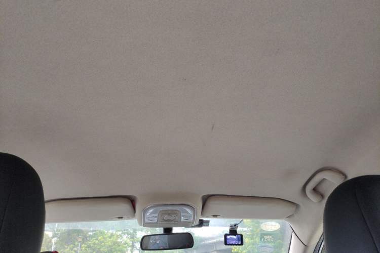 Used BYD Yuan 2016 1.5L Manual Luxury Model Headliner