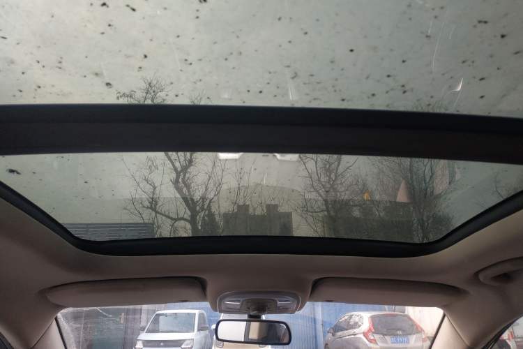 Used BYD Yuan 2016 1.5L Manual Luxury Version Headliner