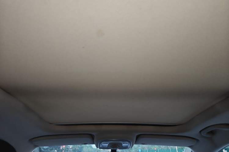 Used BYD Yuan 2016 1.5L Manual Luxury Version Headliner
